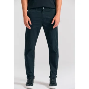 Funky Buddha Παντελόνι Chino σε Κανονική Εφαρμογή Μαύρο FBM012-001-02-BLACK