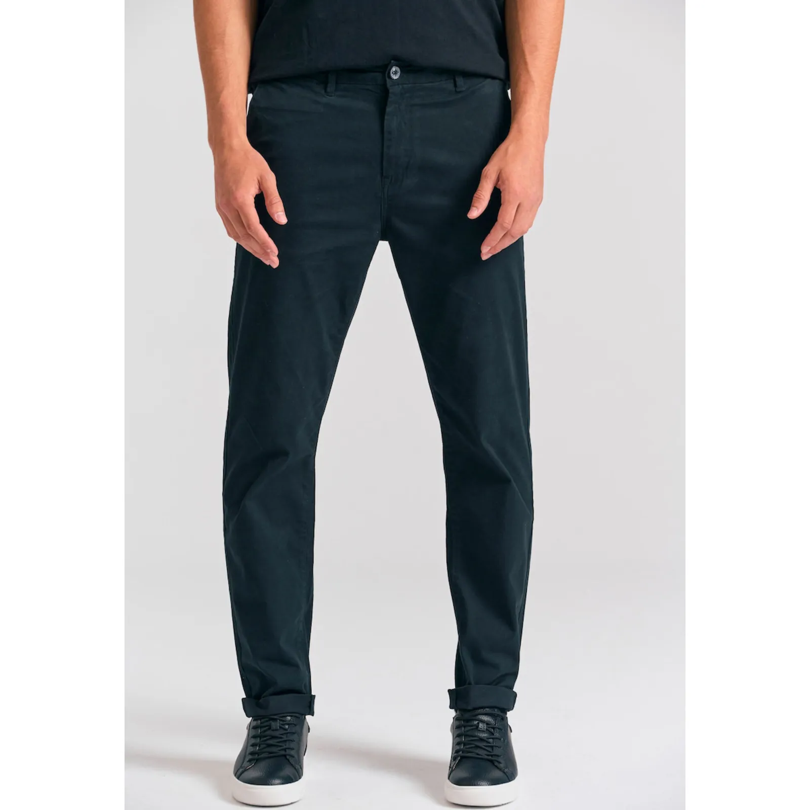 Funky Buddha Παντελόνι Chino σε Κανονική Εφαρμογή Μαύρο FBM012-001-02-BLACK
