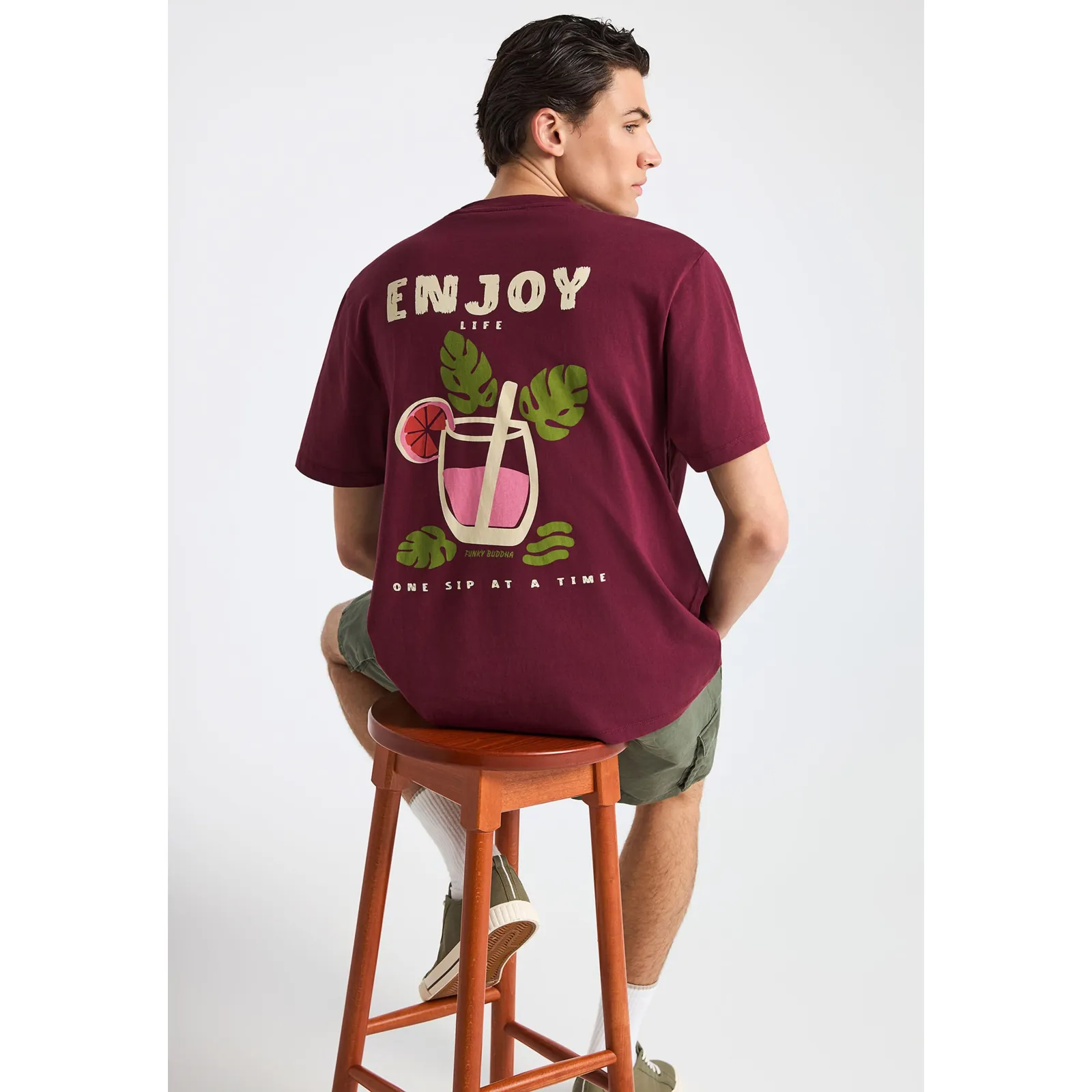 Funky Buddha Ανδρικό relaxed T-Shirt με τύπωμα στην πλάτη FBM013-087-04 Burgundy - Image 6
